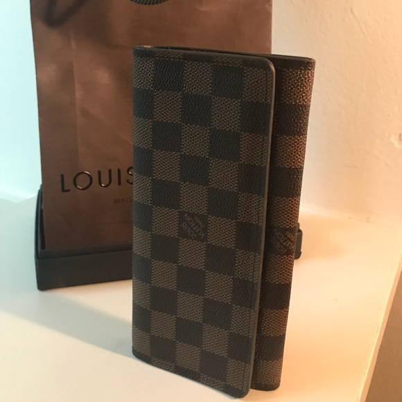 Authentic Louis Vuitton Wallet - Picture 3 of 8
